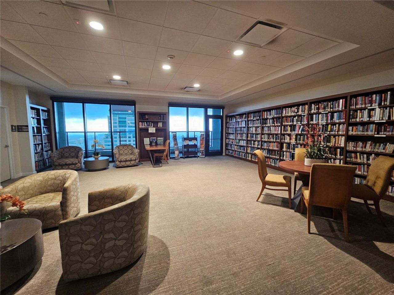 1 Beach Drive Se, Unit 911, Saint Petersburg, FL 33701 Photo