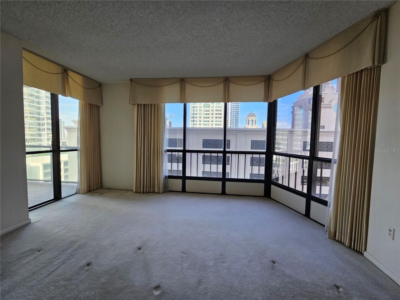 1 Beach Drive Se, Unit 911, Saint Petersburg, FL 33701 Photo