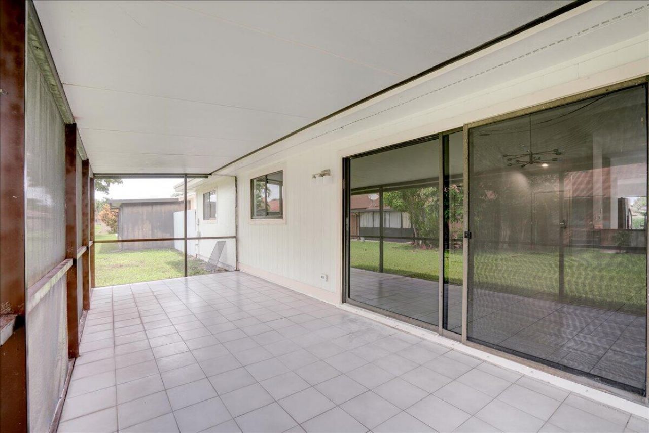 3 Fawlkland Circle, Boynton Beach, FL 33426 Photo