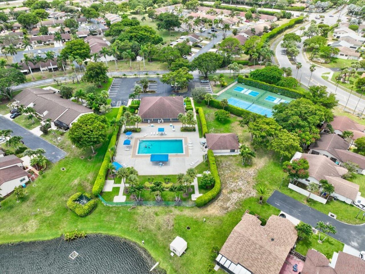 3 Fawlkland Circle, Boynton Beach, FL 33426 Photo