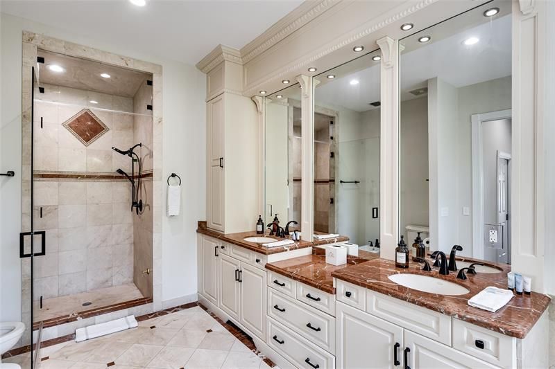 9 Fiesta Way, Fort Lauderdale, FL 33301 Photo