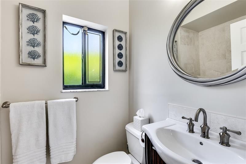 9 Fiesta Way, Fort Lauderdale, FL 33301 Photo