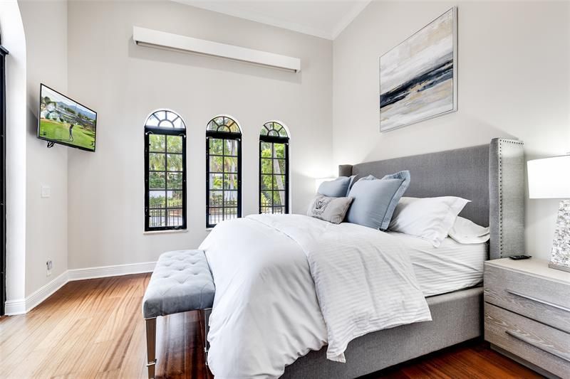 9 Fiesta Way, Fort Lauderdale, FL 33301 Photo