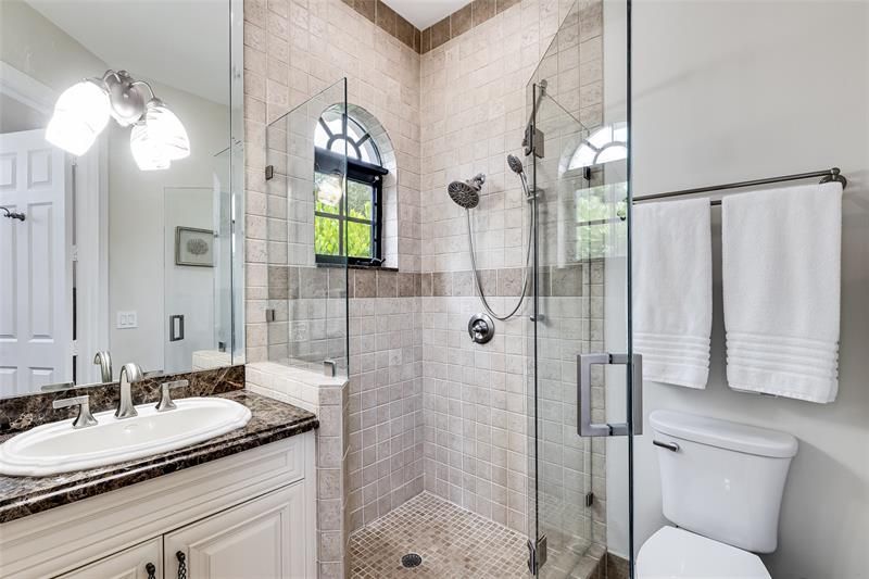 9 Fiesta Way, Fort Lauderdale, FL 33301 Photo