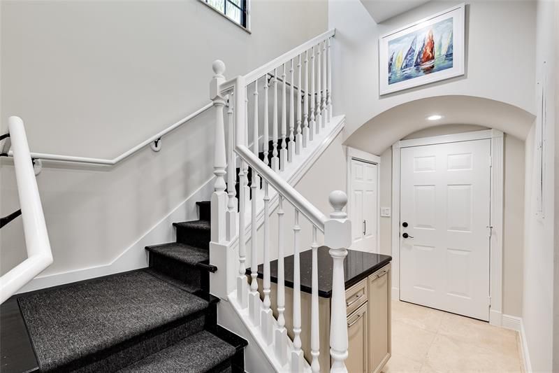 9 Fiesta Way, Fort Lauderdale, FL 33301 Photo