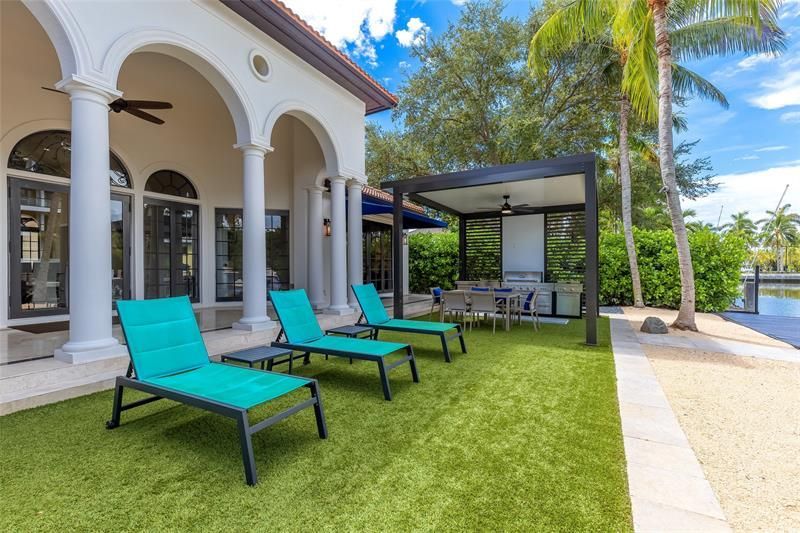 9 Fiesta Way, Fort Lauderdale, FL 33301 Photo