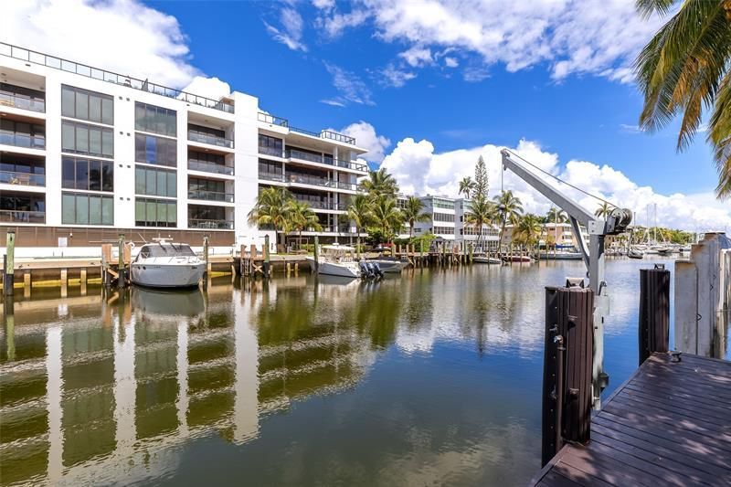 9 Fiesta Way, Fort Lauderdale, FL 33301 Photo