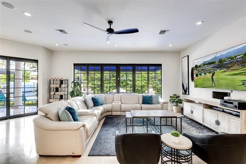 9 Fiesta Way, Fort Lauderdale, FL 33301 Photo