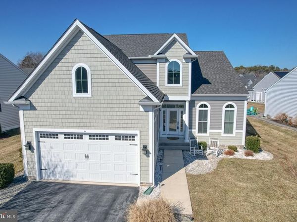 37419 LIVERPOOL LANE, REHOBOTH BEACH, DE 19971