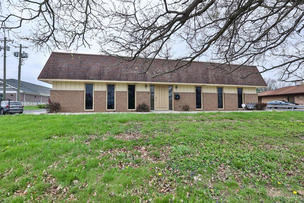 793 Compton Road, Springfield Twp., OH 45231 Main Photo