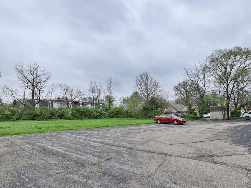 793 Compton Road, Springfield Twp., OH 45231 Photo 7