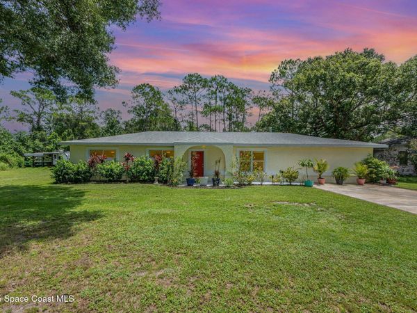 1459 Admiral Halsey Avenue, Daytona Beach, FL 32124