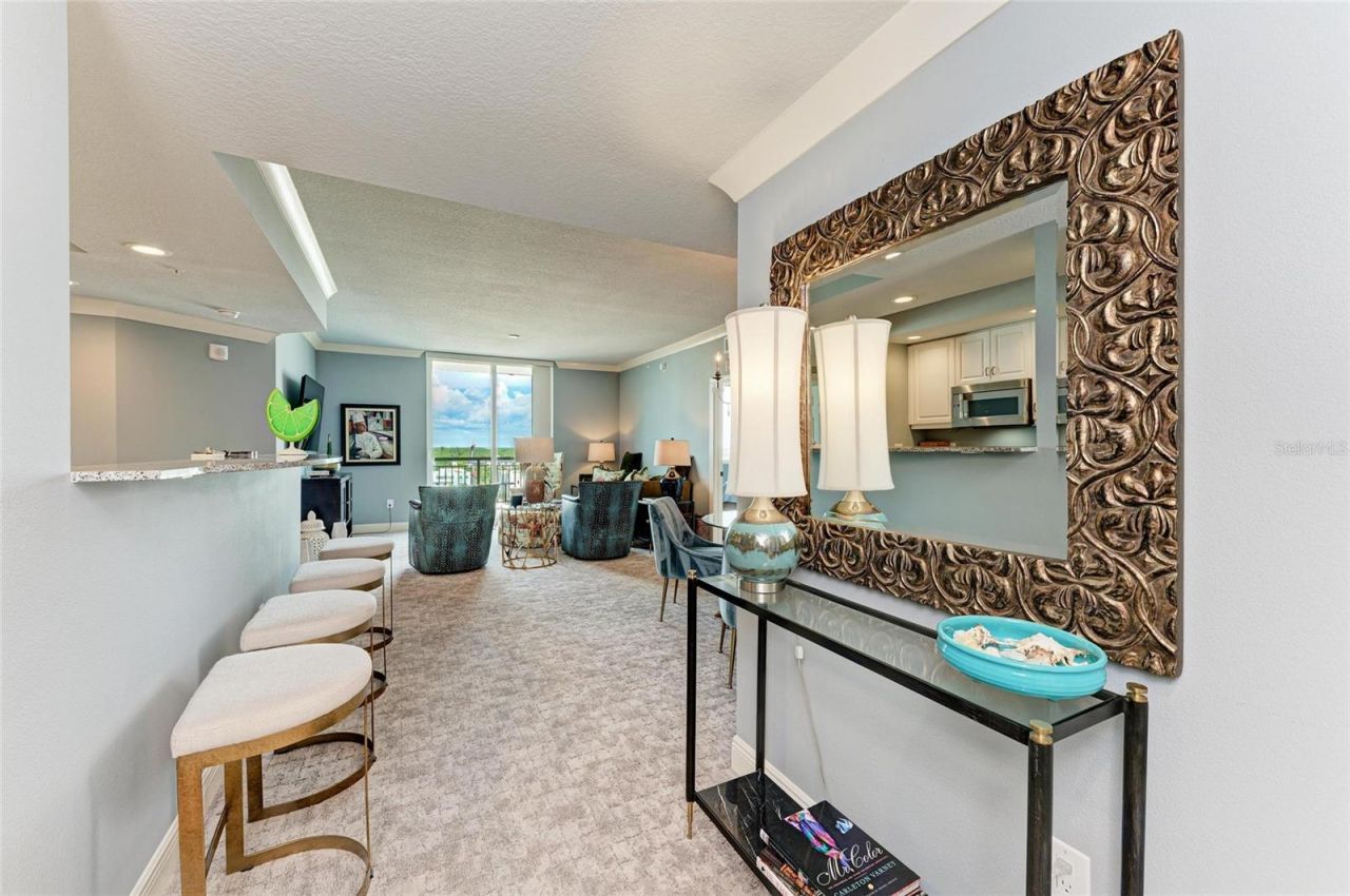 800 N Tamiami Trl, Unit 1010, Sarasota, FL 34236 Photo