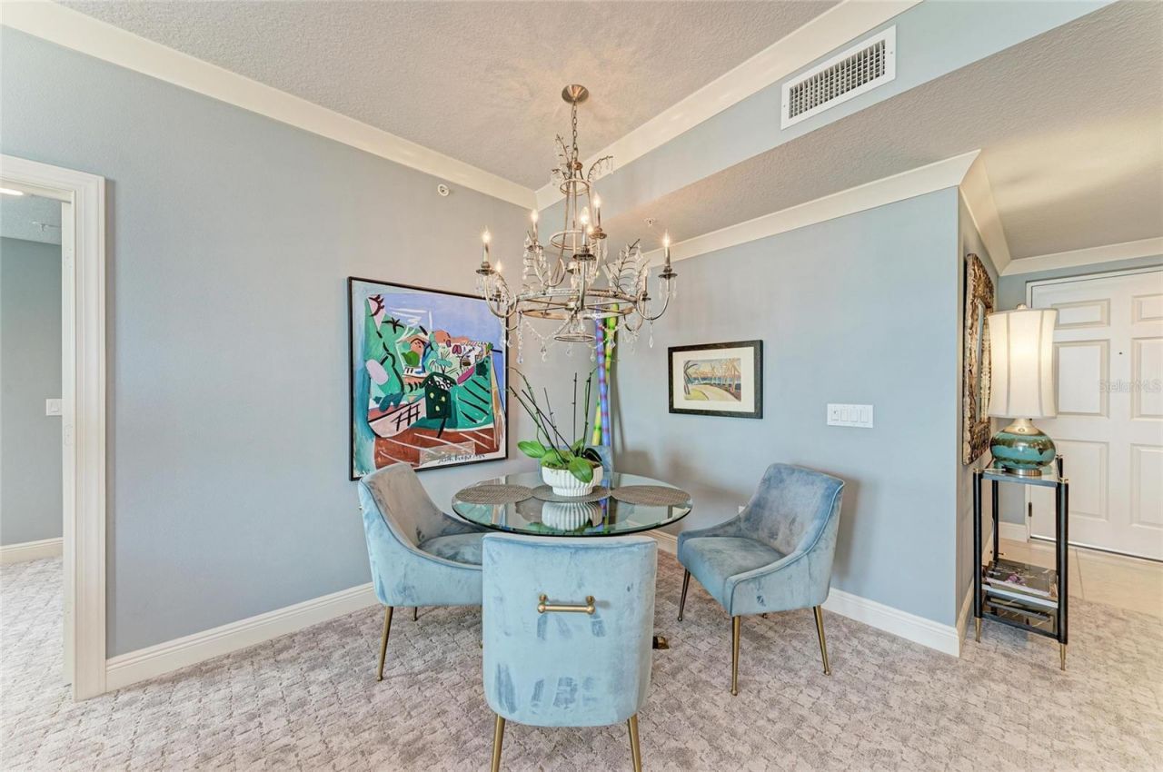 800 N Tamiami Trl, Unit 1010, Sarasota, FL 34236 Photo