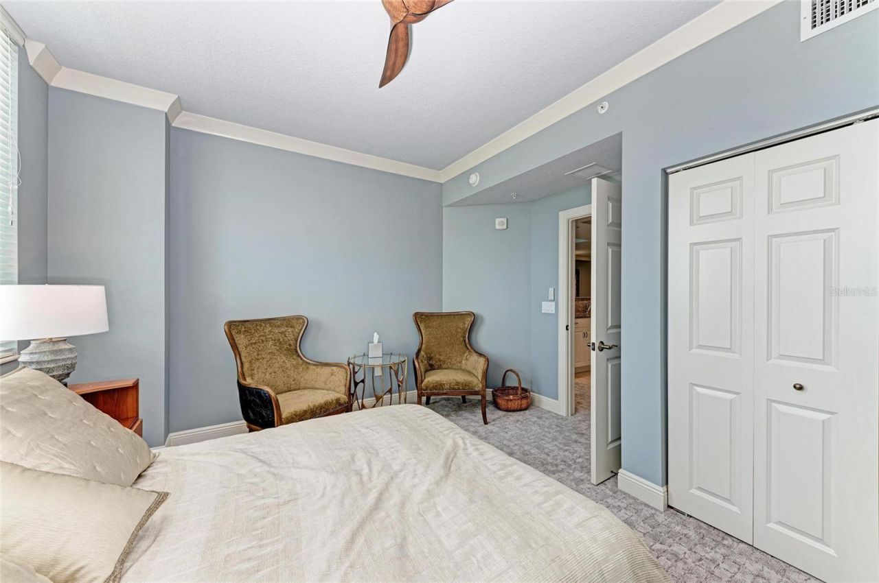 800 N Tamiami Trl, Unit 1010, Sarasota, FL 34236 Photo