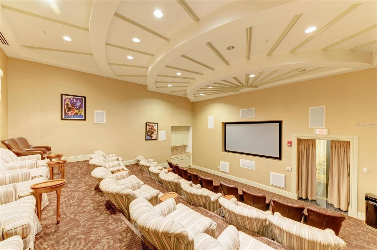 800 N Tamiami Trl, Unit 1010, Sarasota, FL 34236 Photo