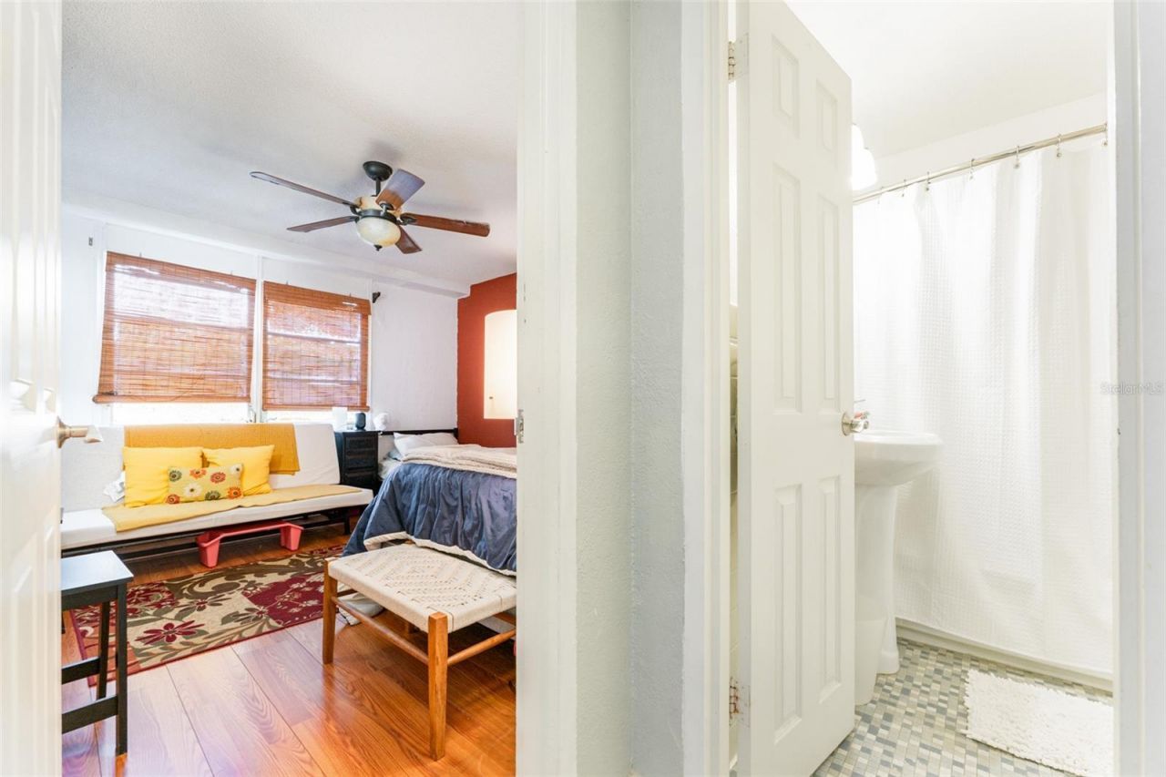 3315 58th Avenue S, Unit 512, Saint Petersburg, FL 33712 Photo