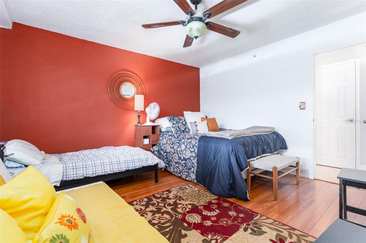 3315 58th Avenue S, Unit 512, Saint Petersburg, FL 33712 Photo