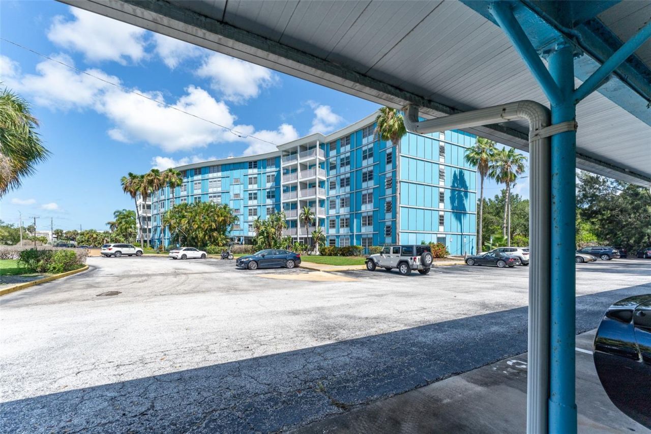 3315 58th Avenue S, Unit 512, Saint Petersburg, FL 33712 Photo