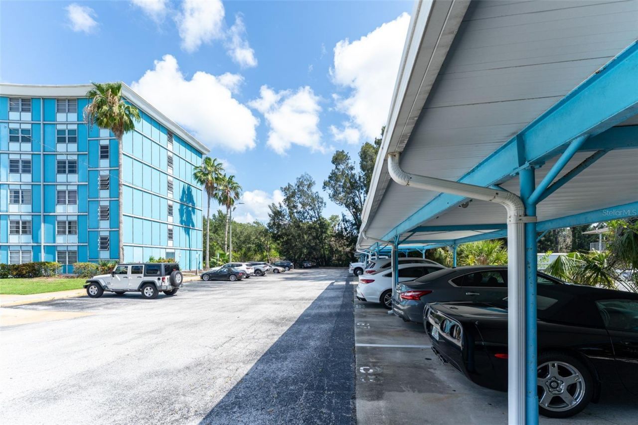 3315 58th Avenue S, Unit 512, Saint Petersburg, FL 33712 Photo