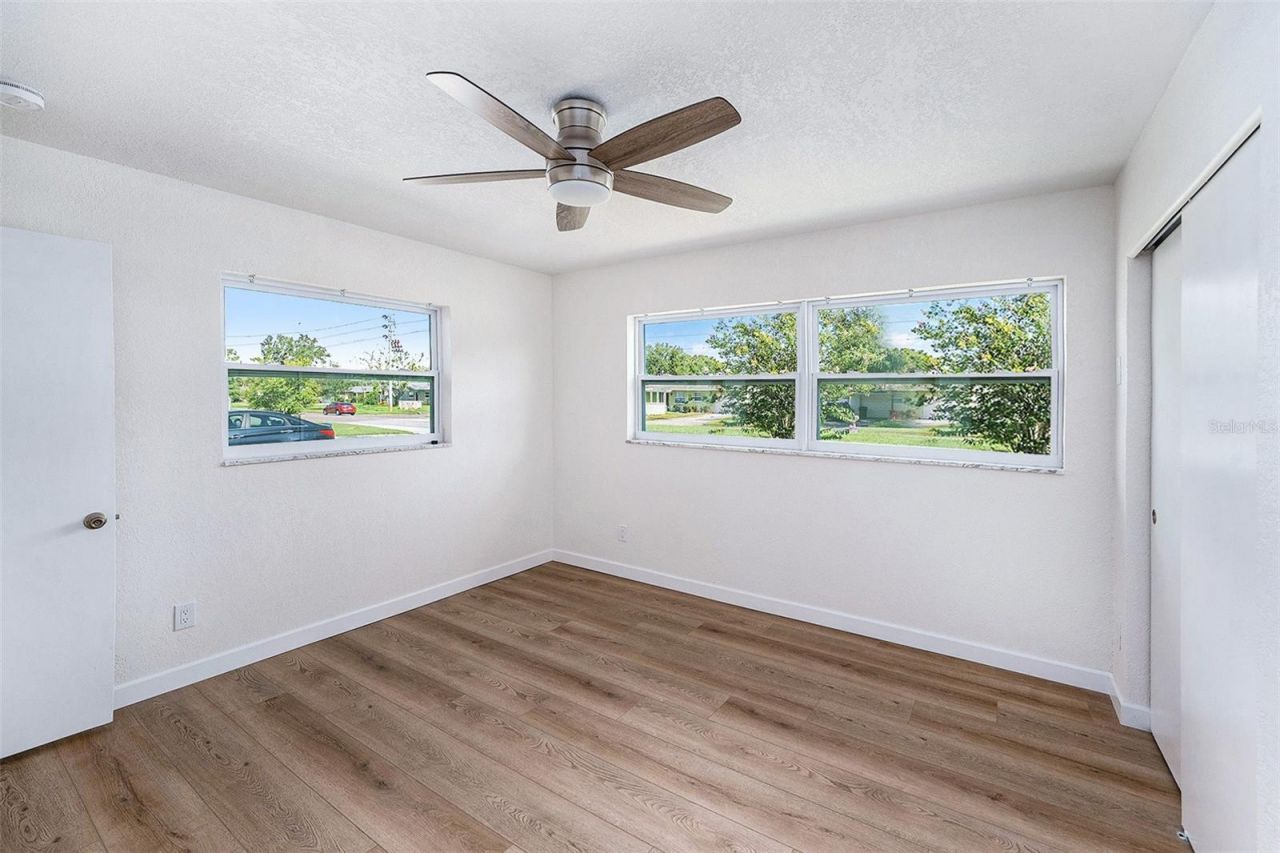 5984 30th Avenue N, Saint Petersburg, FL 33710 Photo