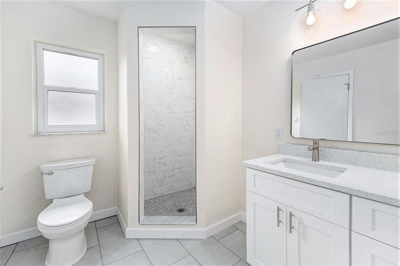 5984 30th Avenue N, Saint Petersburg, FL 33710 Photo