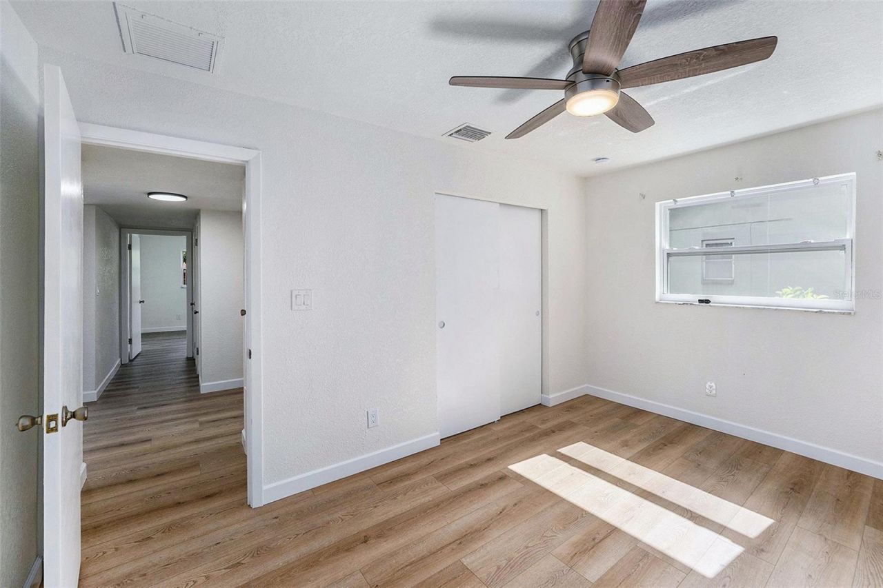 5984 30th Avenue N, Saint Petersburg, FL 33710 Photo