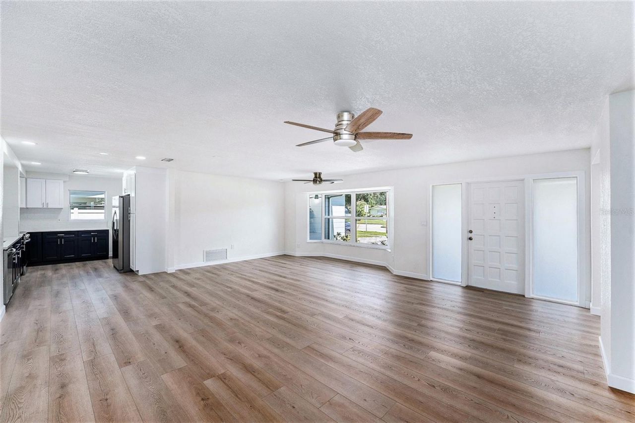 5984 30th Avenue N, Saint Petersburg, FL 33710 Photo