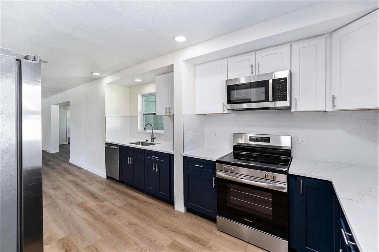 5984 30th Avenue N, Saint Petersburg, FL 33710 Photo