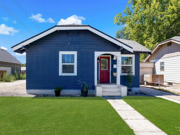 911 7th St South, Nampa, ID 83651