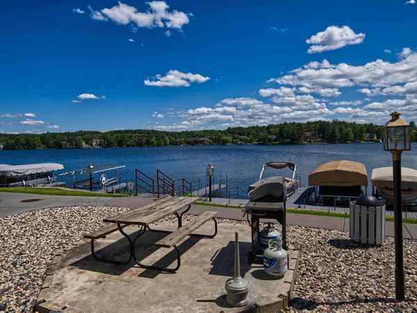 530 E Hiawatha Drive, Unit 315, Wisconsin Dells, WI 53965