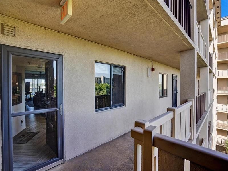 2200 S Cypress Bend Drive, Unit 601, Pompano Beach, FL 33069 Photo