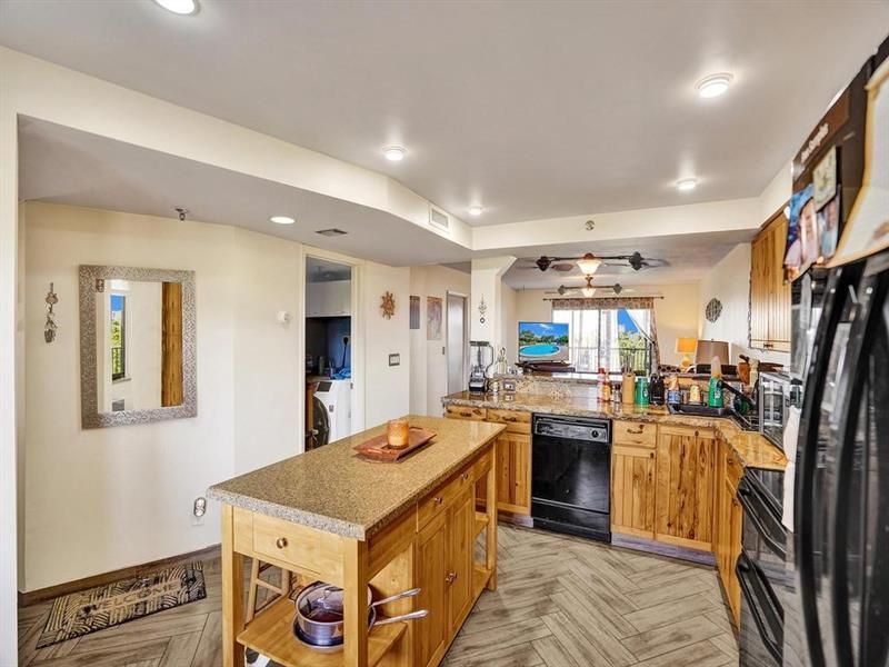 2200 S Cypress Bend Drive, Unit 601, Pompano Beach, FL 33069 Photo