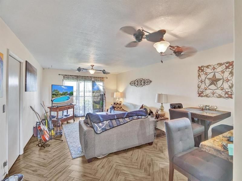 2200 S Cypress Bend Drive, Unit 601, Pompano Beach, FL 33069 Photo