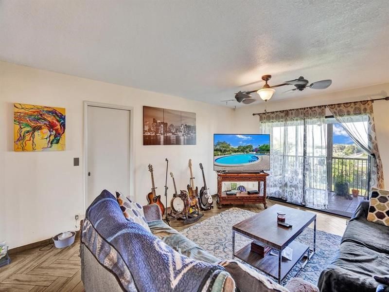 2200 S Cypress Bend Drive, Unit 601, Pompano Beach, FL 33069 Photo