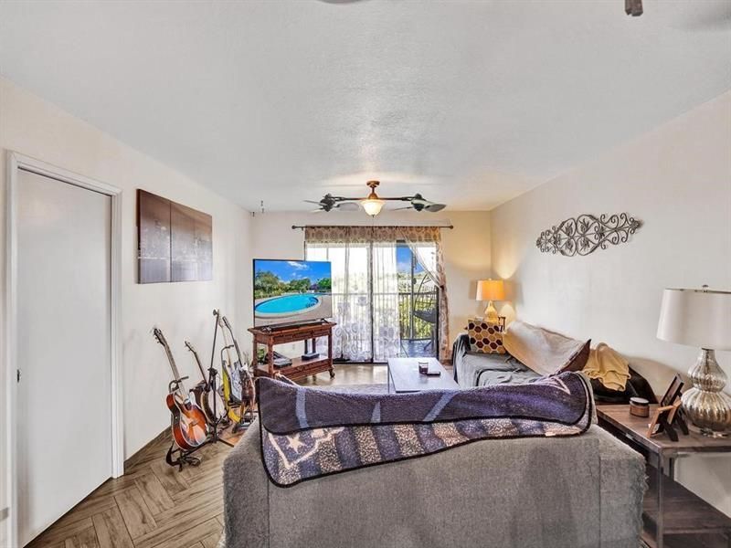 2200 S Cypress Bend Drive, Unit 601, Pompano Beach, FL 33069 Photo