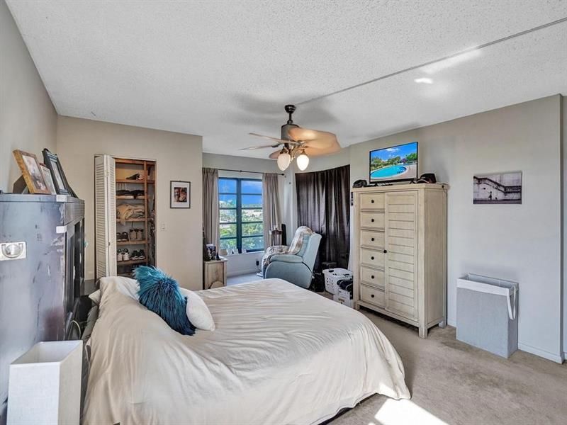 2200 S Cypress Bend Drive, Unit 601, Pompano Beach, FL 33069 Photo