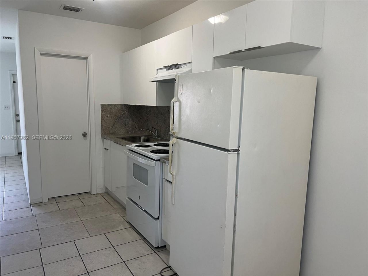 832 NE 5th Ave, Unit 832, Homestead, FL 33030 Photo