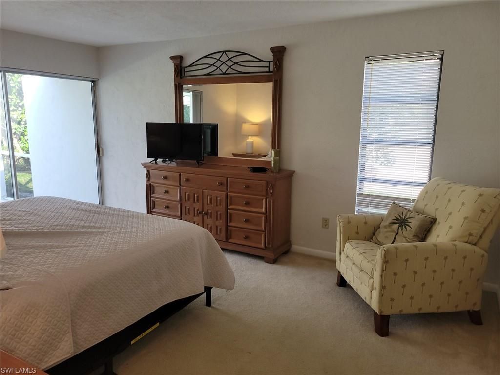 735 High Pines Dr, Naples, FL 34103 Photo