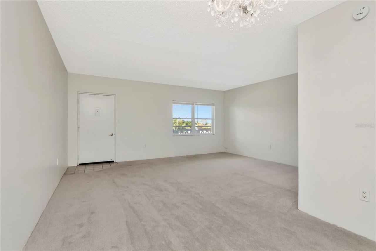 7321 Central Avenue, Unit 303, Saint Petersburg, FL 33710 Photo