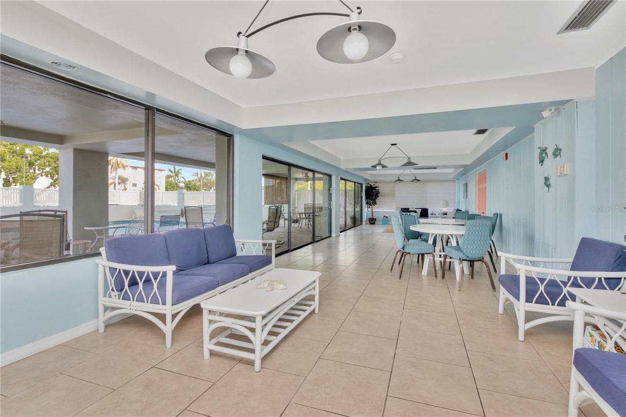 7321 Central Avenue, Unit 303, Saint Petersburg, FL 33710 Photo