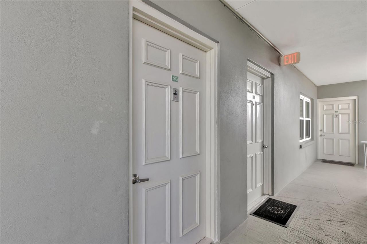 7321 Central Avenue, Unit 303, Saint Petersburg, FL 33710 Photo