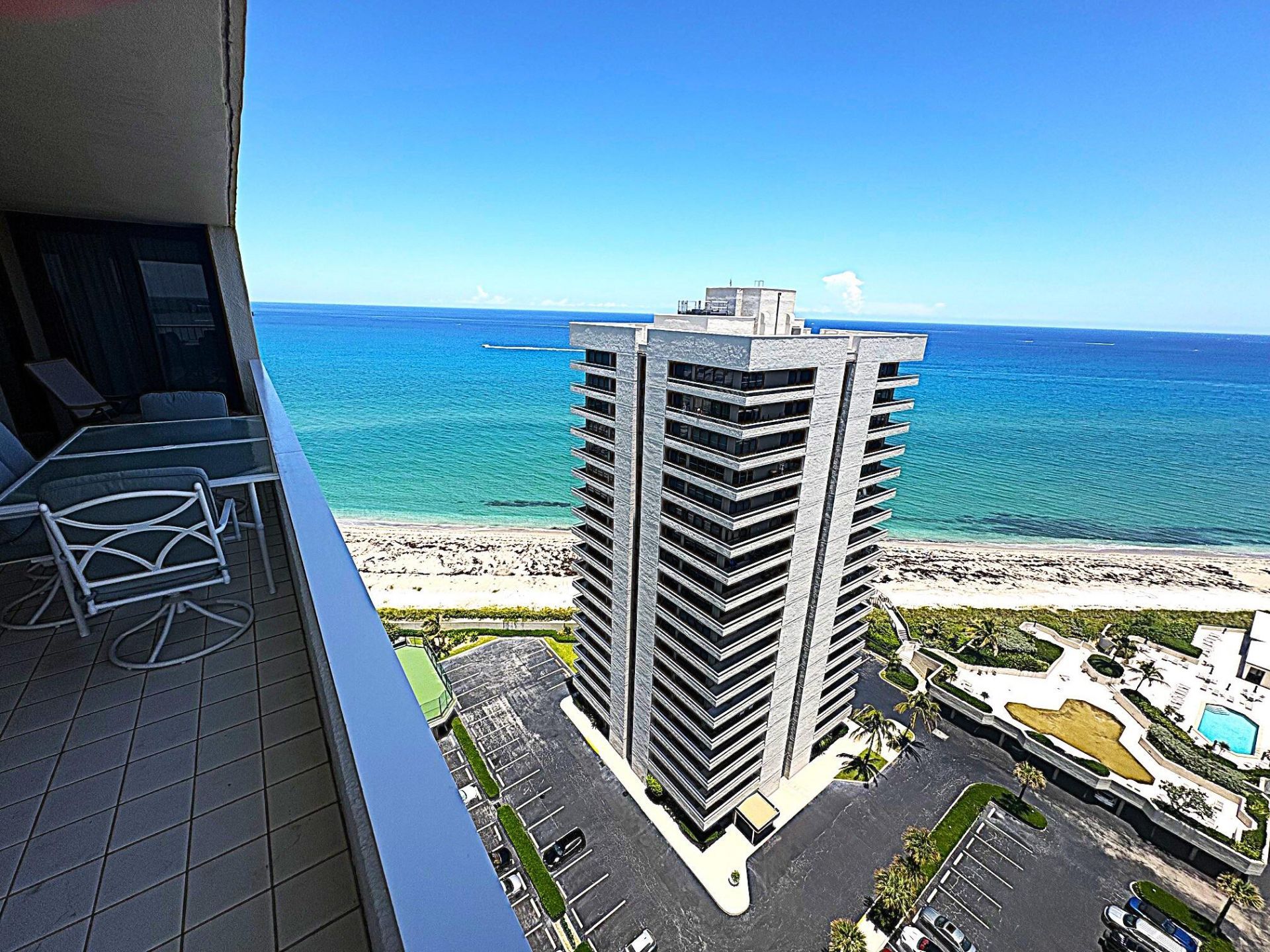 5550 N Ocean Drive, Unit 22b, Singer Island, FL 33404 Photo