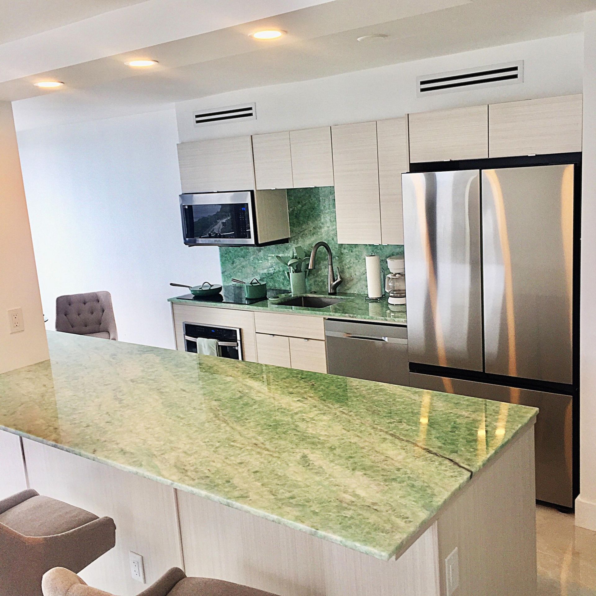 5550 N Ocean Drive, Unit 22b, Singer Island, FL 33404 Photo