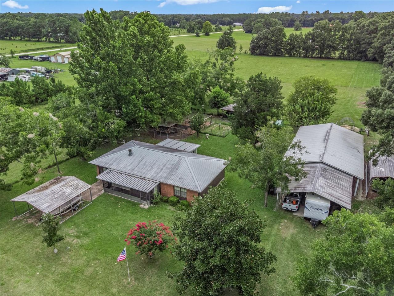 251 NW 130th Street, Trenton, FL 32693 Photo