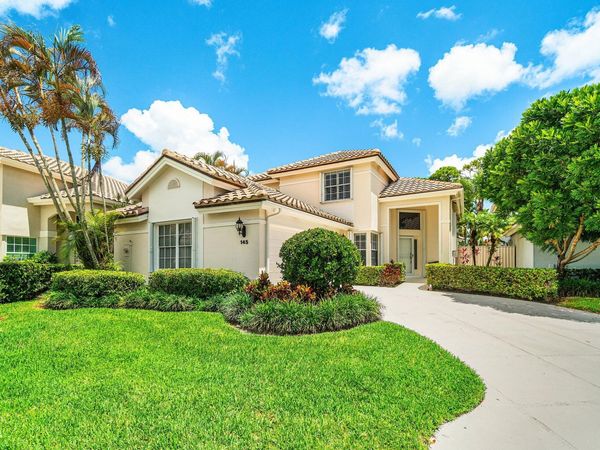 145 Eagleton Court, Palm Beach Gardens, FL 33418