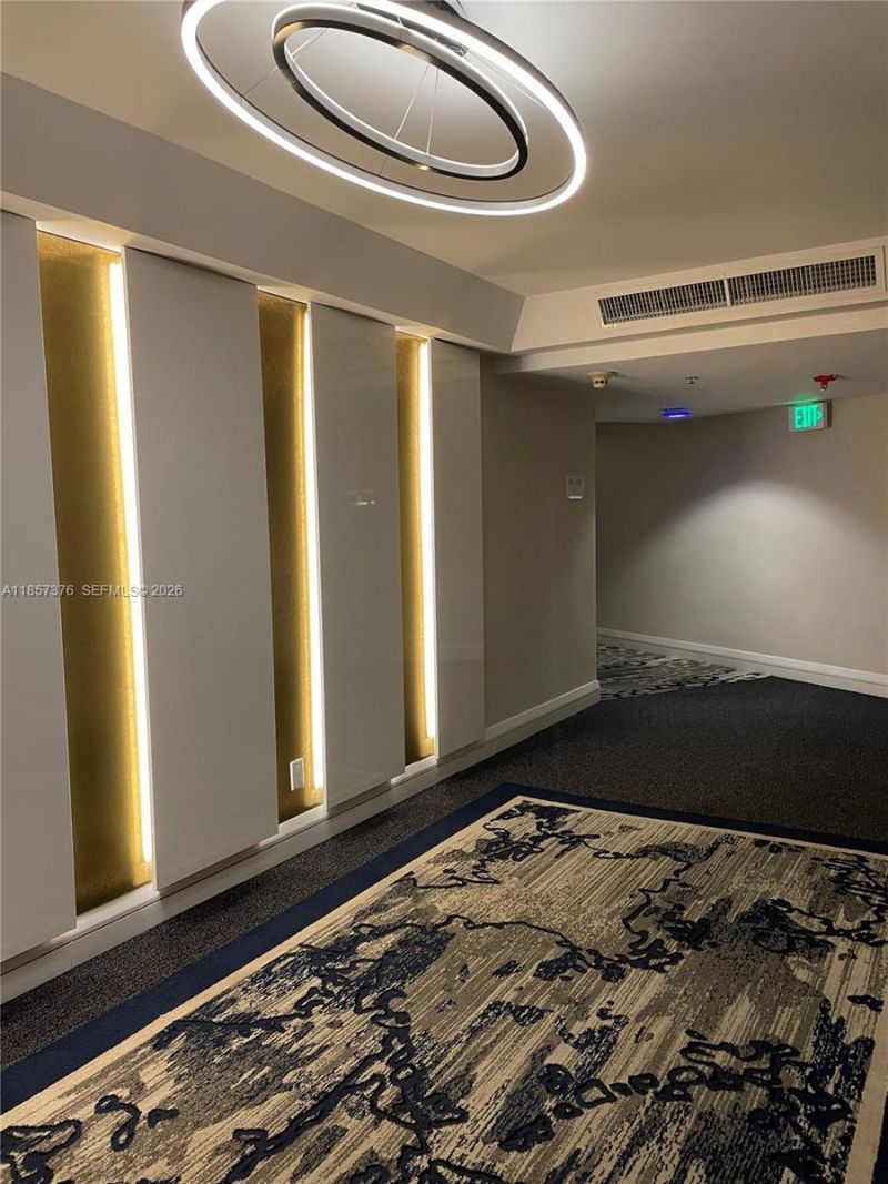 5161 Collins Ave, Unit 1104, Miami Beach, FL 33140 Photo