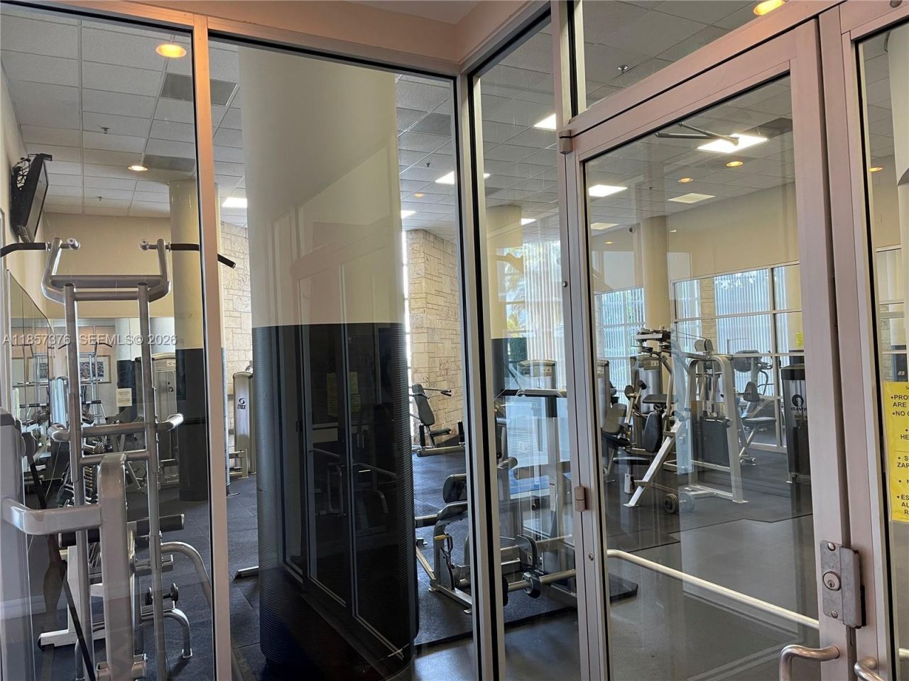 5161 Collins Ave, Unit 1104, Miami Beach, FL 33140 Photo
