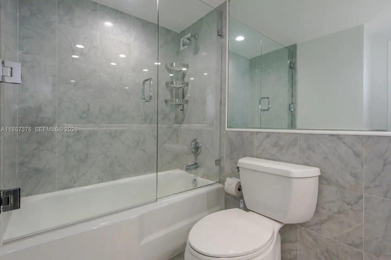 5161 Collins Ave, Unit 1104, Miami Beach, FL 33140 Photo
