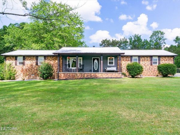 111 Guffey Lane, Jamestown, TN 38556